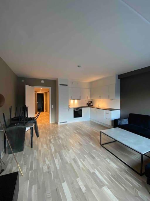 New Central Apartment In Tromsø Zewnętrze zdjęcie
